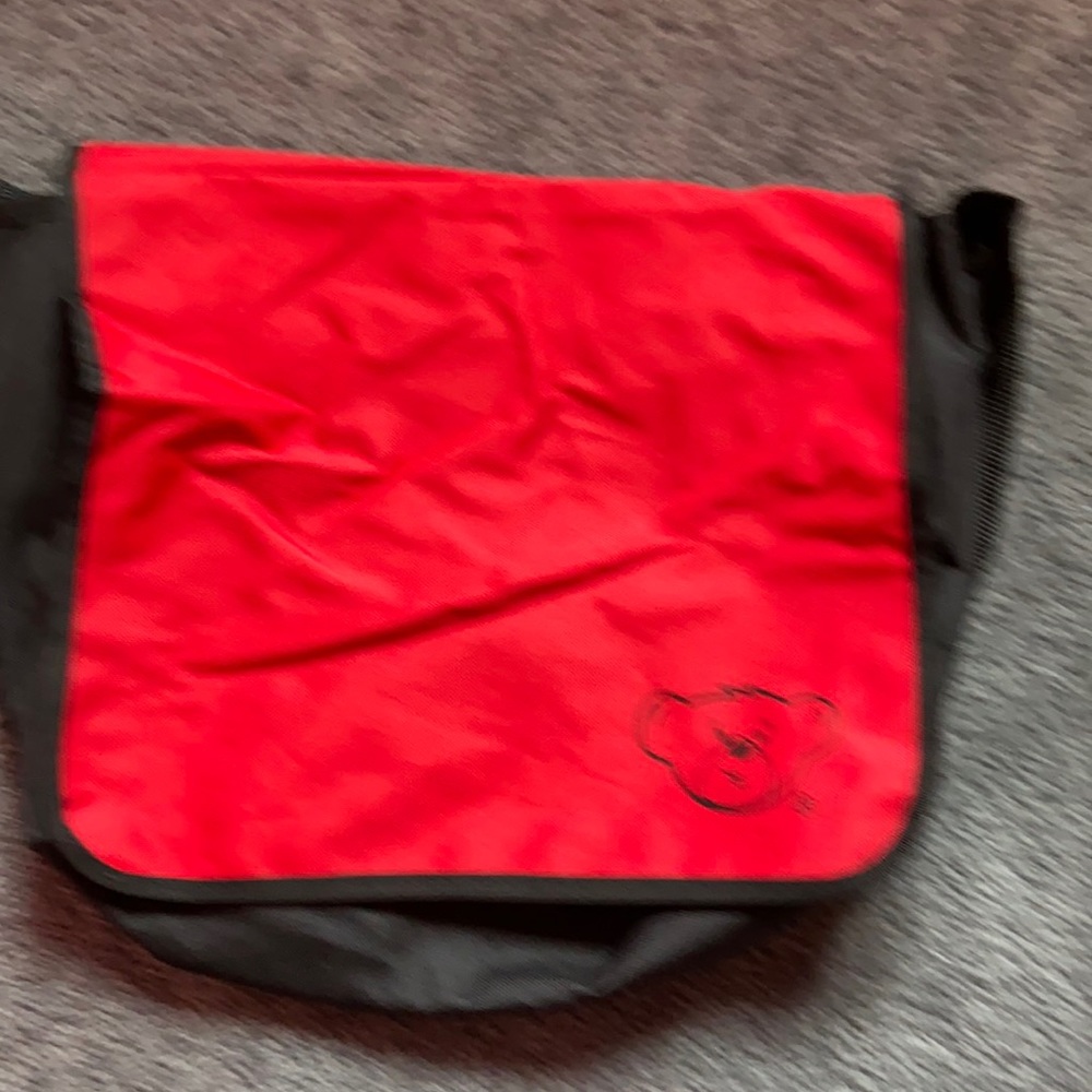 Build a bear messenger bag